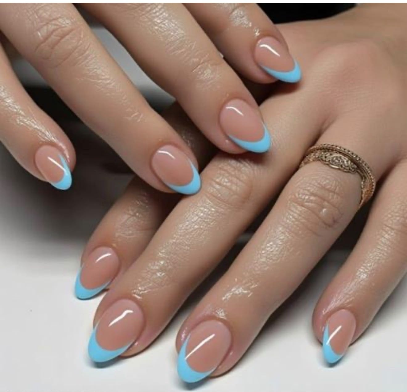 Nude Pink Ombré Acrylic Nail Extensions